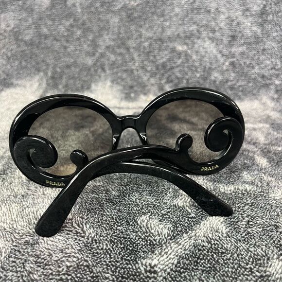 Prada woman’s sunglasses round frame made in Italy - Picture 3 of 6